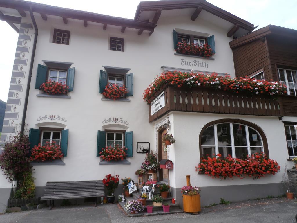 Pension Hof Zur Stilli Apartment Davos Exterior foto